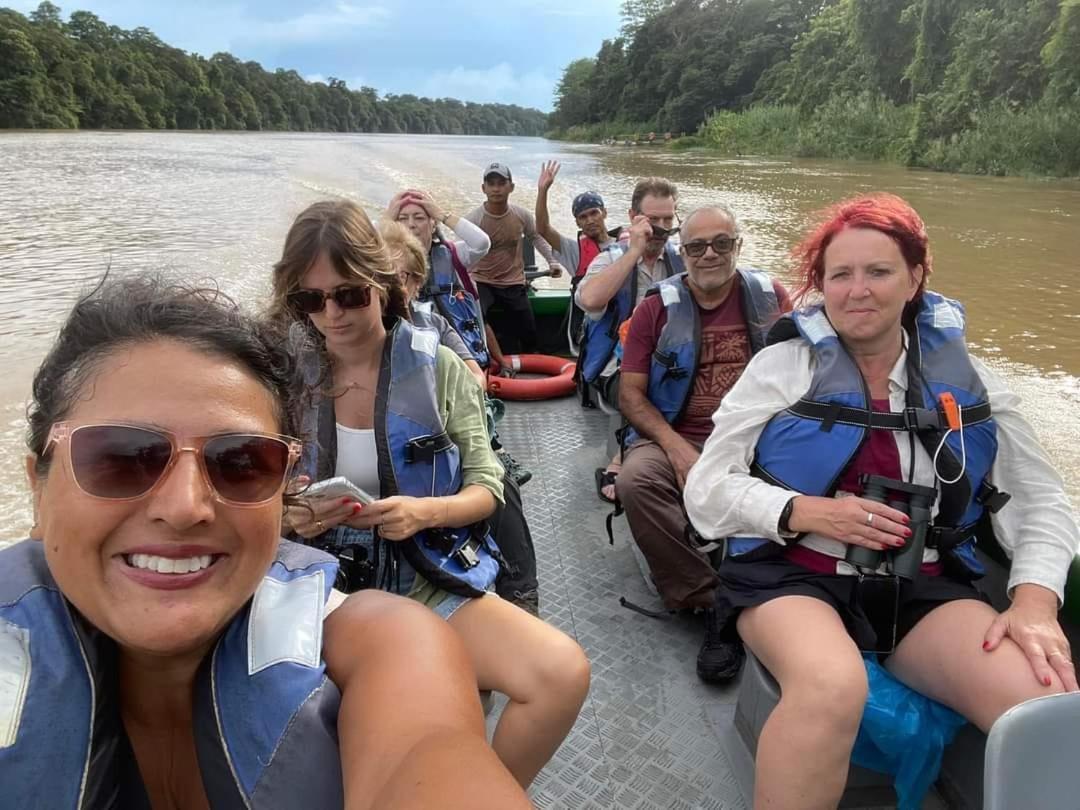 Borneo Jungle Adventure Villa Kinabatangan Kültér fotó