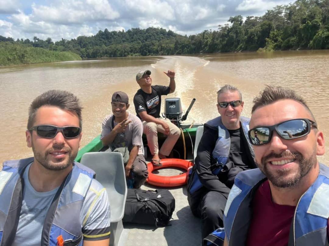 Borneo Jungle Adventure Villa Kinabatangan Kültér fotó