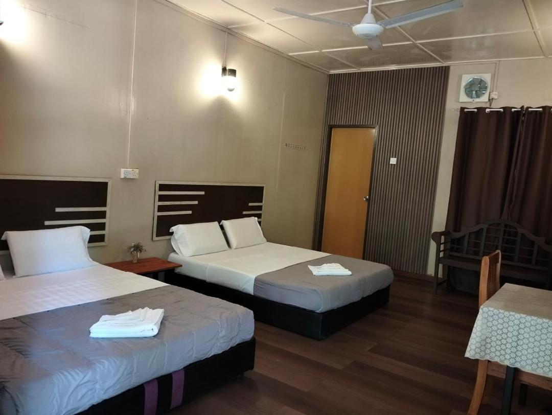Borneo Jungle Adventure Villa Kinabatangan Kültér fotó