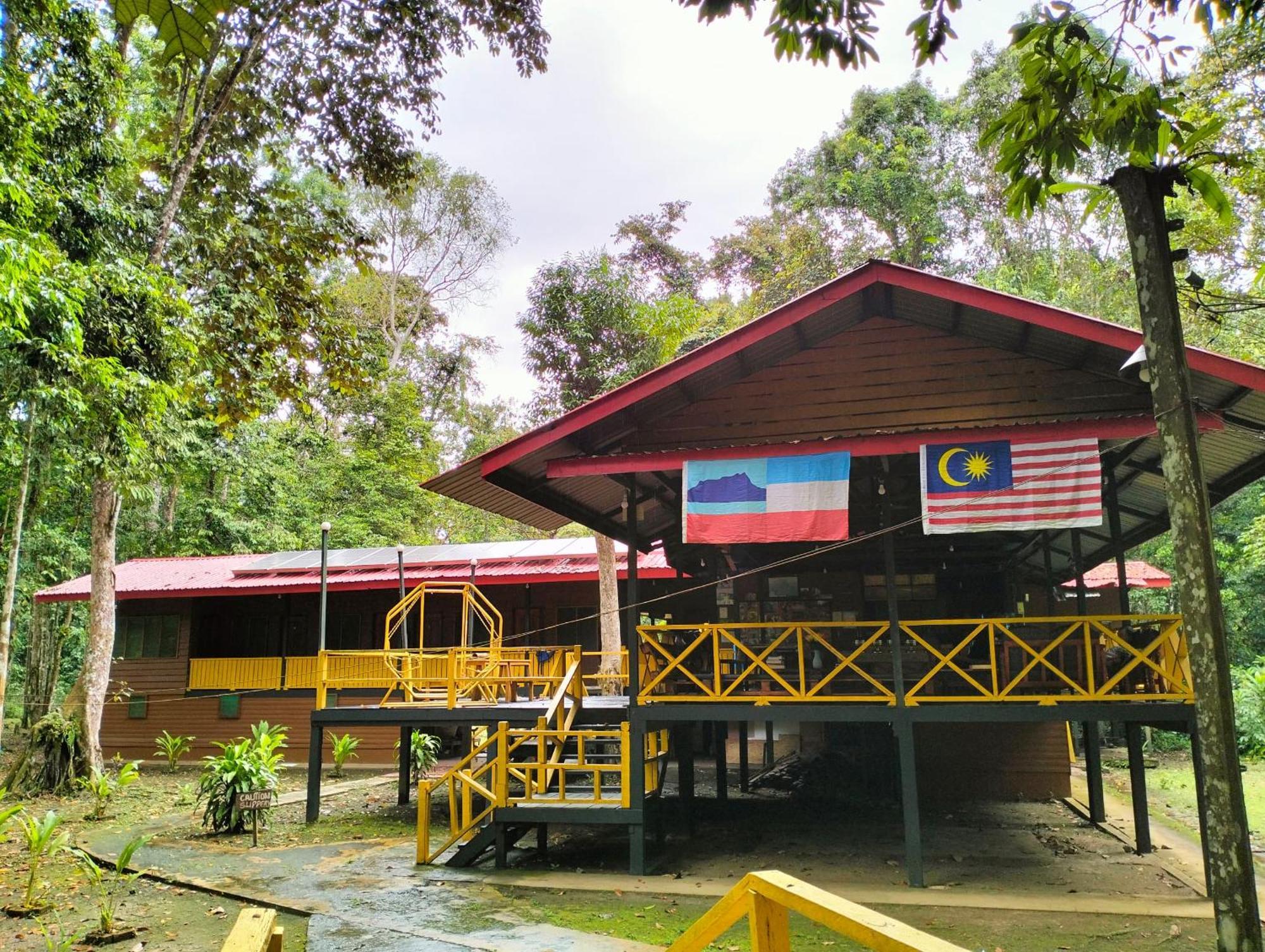 Borneo Jungle Adventure Villa Kinabatangan Kültér fotó