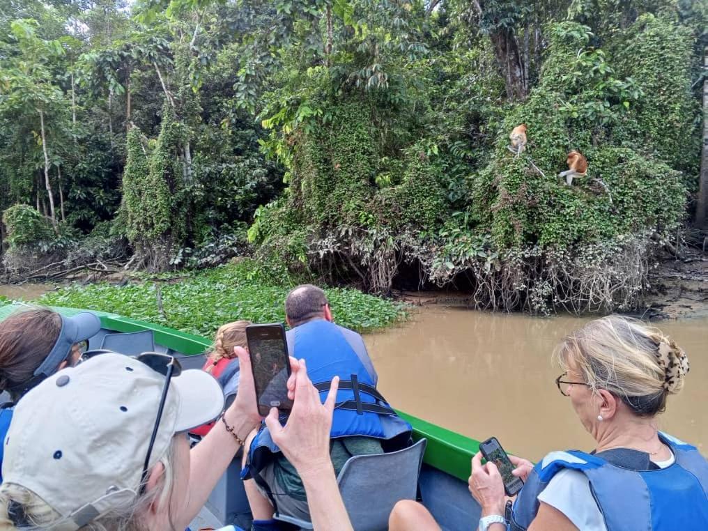 Borneo Jungle Adventure Villa Kinabatangan Kültér fotó